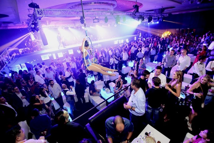 1THE PODIUM LOUNGE SINGAPORE 2017 VENUE - THE GRAND BALLROOM OF THE RITZ-CARLTON, MILLENIA