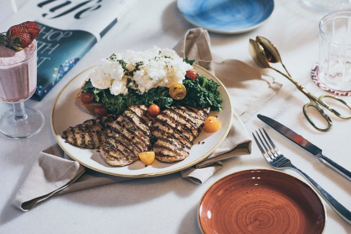 Publico Deli_Mediterranean Scramble