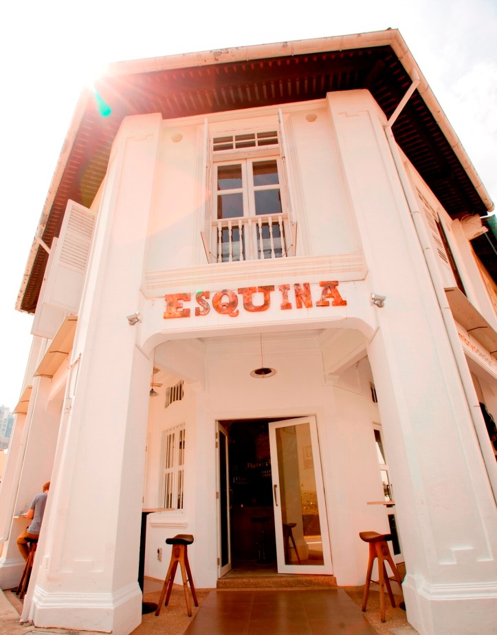ESQUINA - Exterior