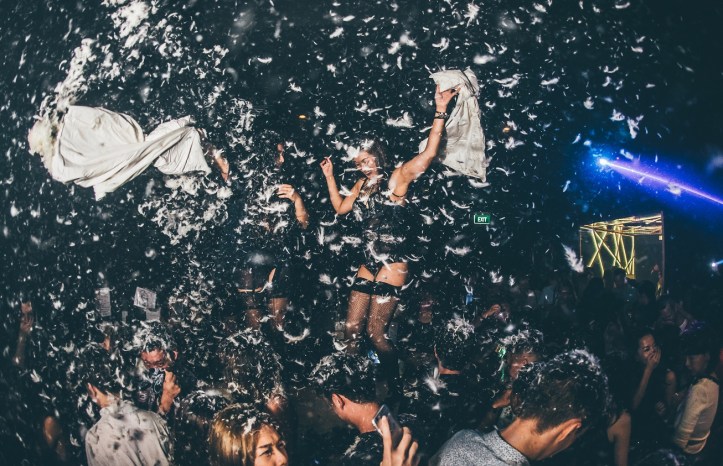 Bang Bang, Annual Pillow Fight _1