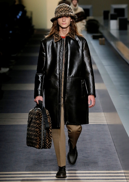 02_FENDI_MEN_FW_18-19