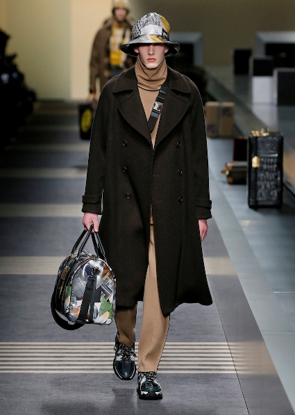 26_FENDI_MEN_FW_18-19