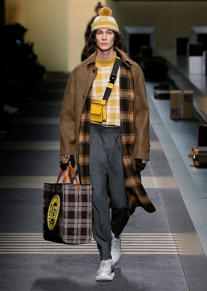27_FENDI_MEN_FW_18-19