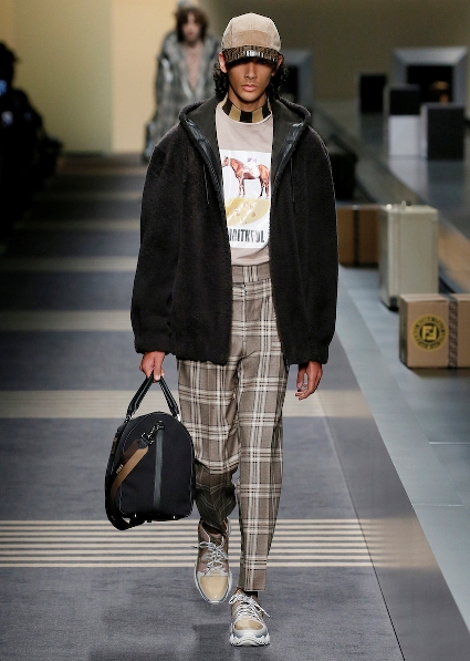 38_FENDI_MEN_FW_18-19