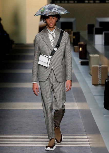 48_FENDI_MEN_FW_18-19