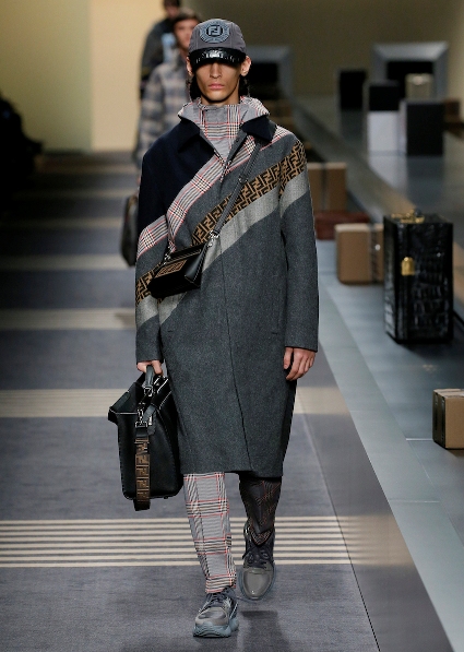 52_FENDI_MEN_FW_18-19