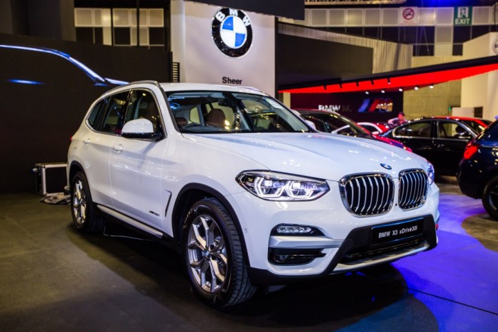 BMW at Singapore Motorshow 2018 - The all-new BMW X3 xDrive30i xLine