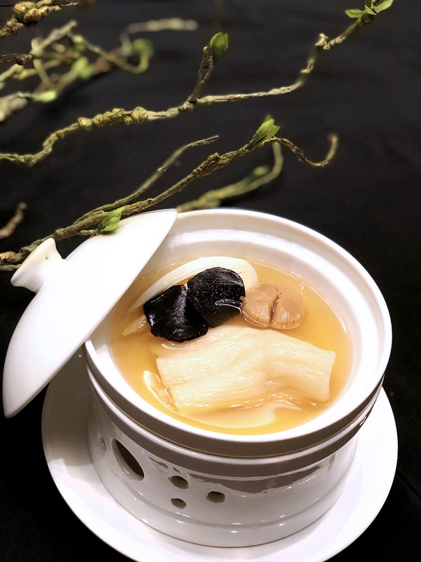 Stewed Fish Maw with Dried Scallops & Bak Choy.jpg