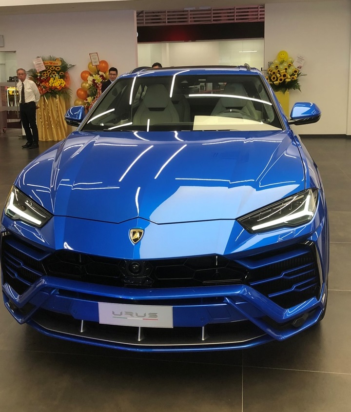 URUS