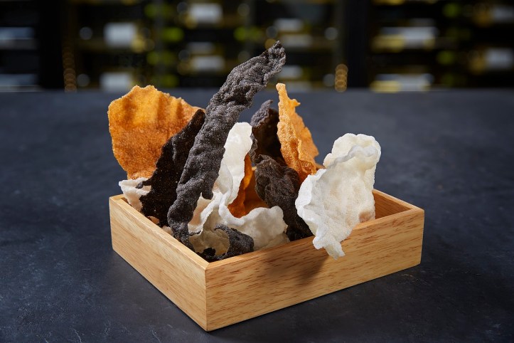 Zafferano - Rice Chips_credits solostepstudio