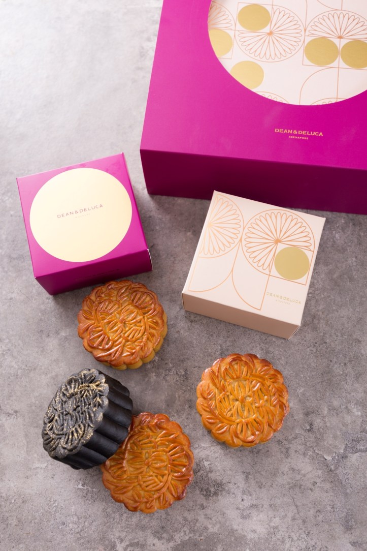 DEAN _ DELUCA Mooncakes 1