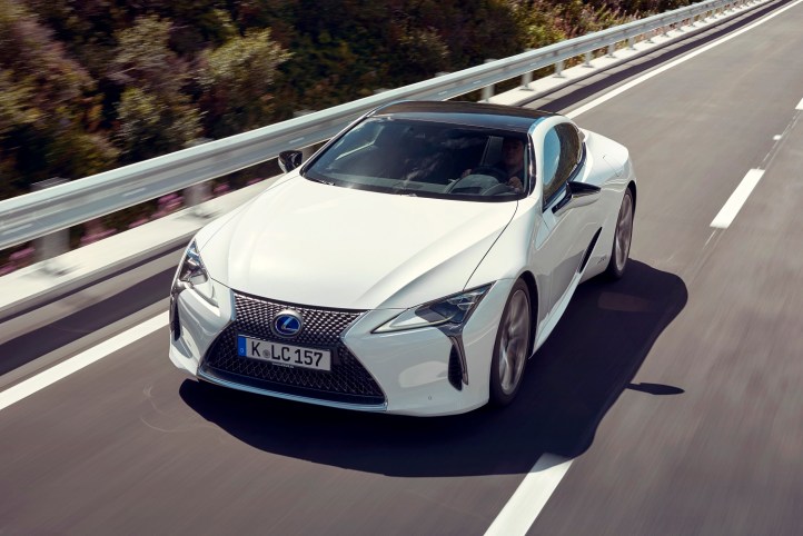 lexus-lc500h-dynamic-030