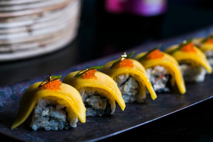 RIZU - Mango Lobster Roll 1