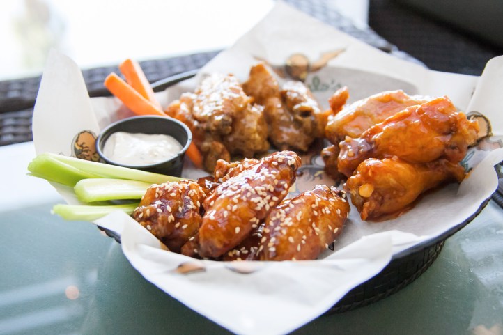Buffalo's Chicken Bone-In Wings