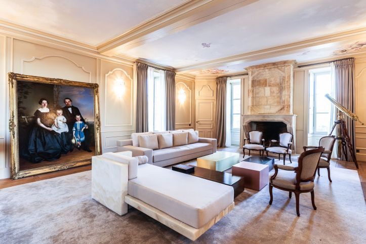 Le-chateau-domaine-des-etangs-salon