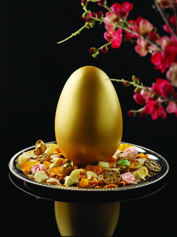 The Queen's Yu Sheng.jpg