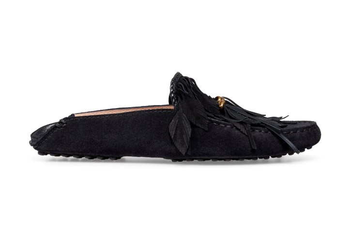 02-B (HKD 5,900)
