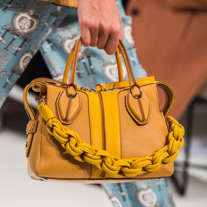 closeup-bag-20