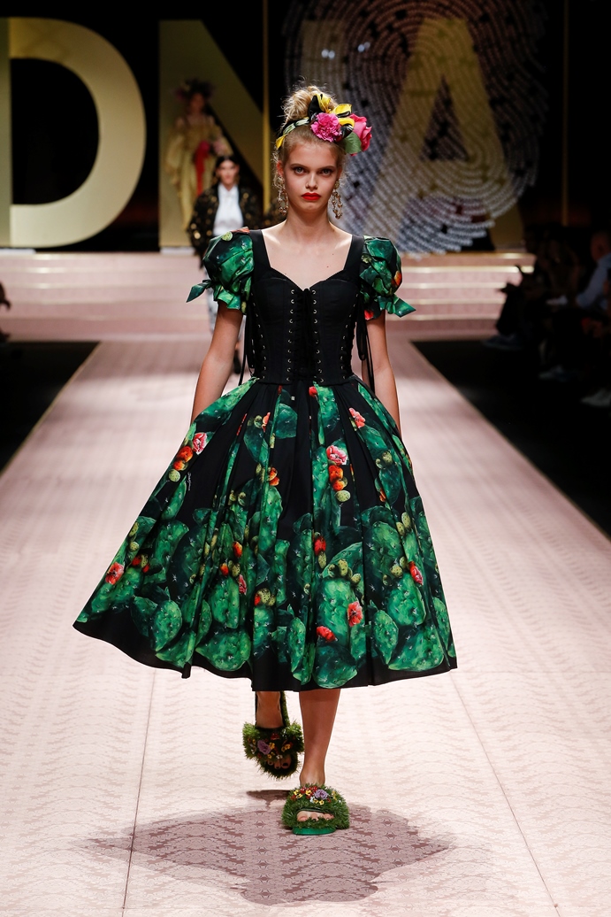 Dolce&Gabbana_Woman's fashion show_SS19 (17)