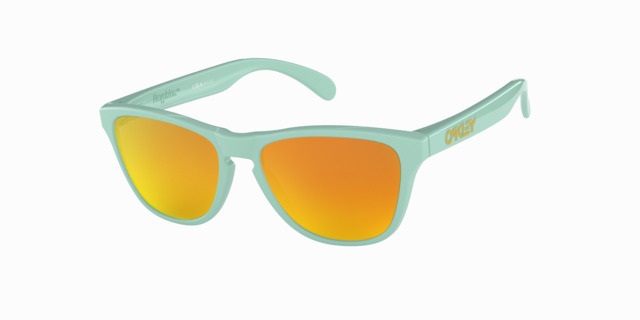 Oakley Frogskins XS Arctic Surf With Fire Iridium