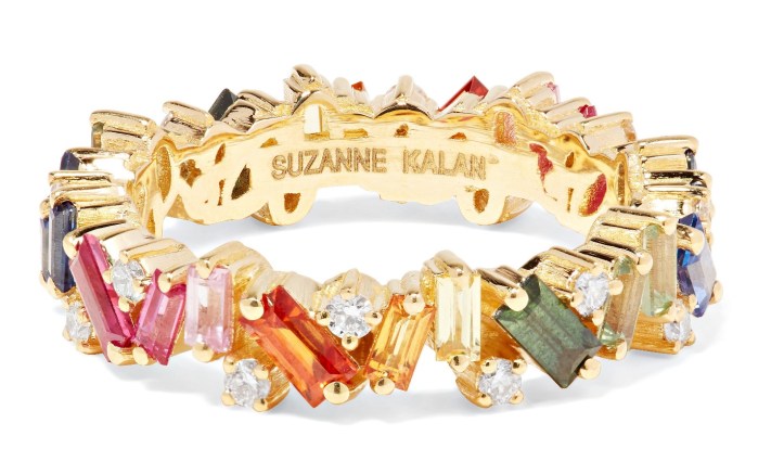 OLD PID: 1088036  18-karat gold, diamond and sapphire ring