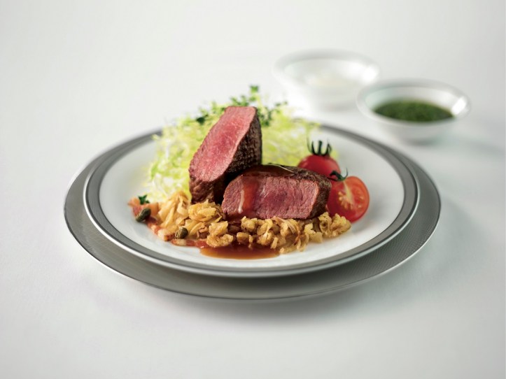 Suites First and Business Class - Seared lamb loin