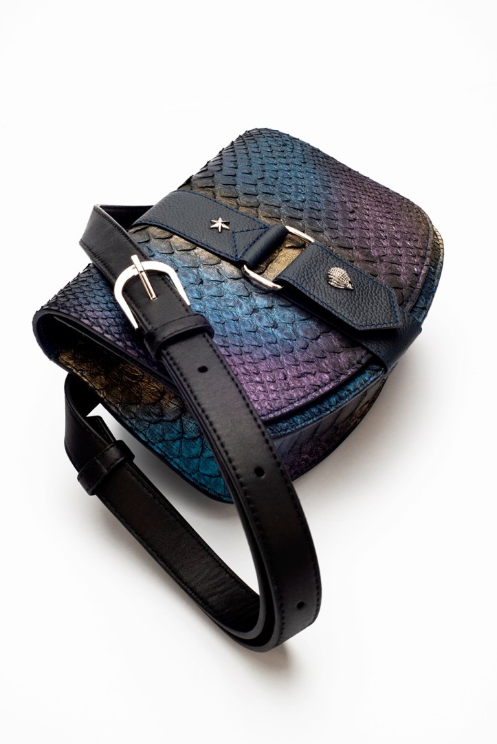 NAUGHTY TWINKLE PYTHON_F