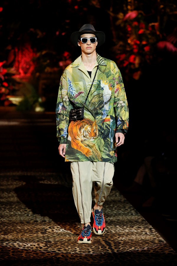 Dolce&amp;Gabbana Men's Fashion Show Spring-Summer 2020 (20)