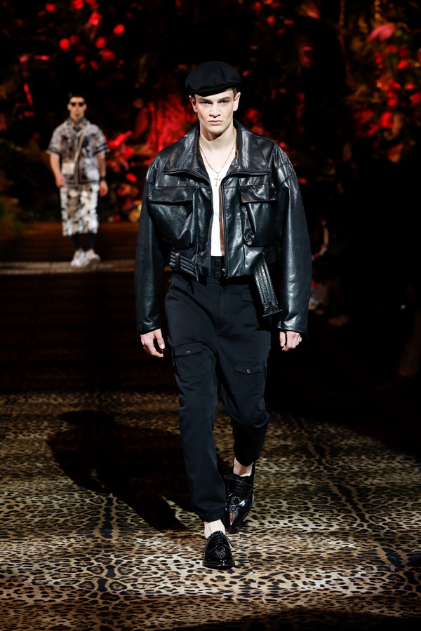 Dolce&amp;Gabbana Men's Fashion Show Spring-Summer 2020 (59)