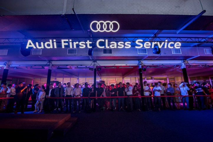 Guests at Audi Service Centre (1)