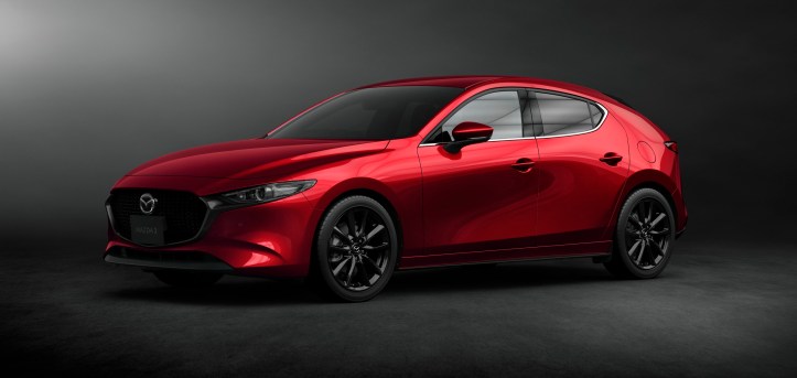 Mazda3_Hatchback_Soul Red Crystal (1)