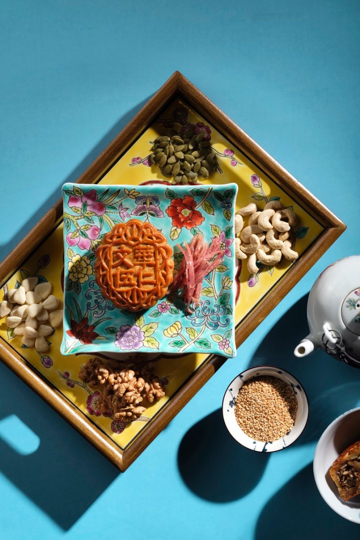 MOS_Mooncake2019-Mixed Nuts and Jamón Ibérico