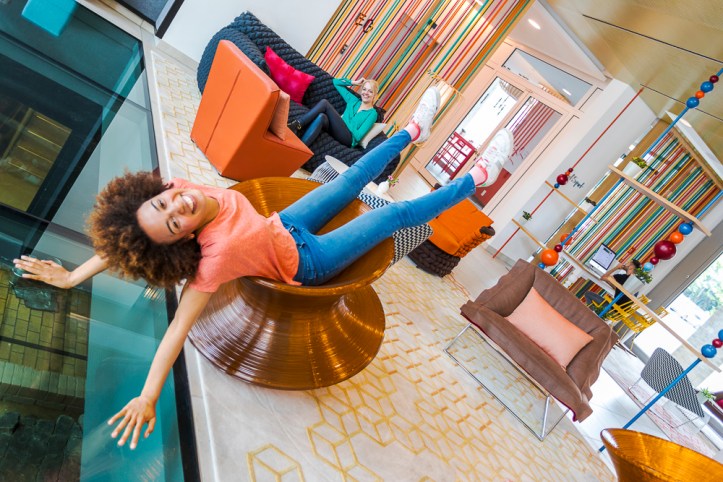 Capri by Fraser Berlin Germany_Lobby (with talents) 01