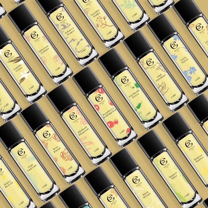 Maison 21G Solo Scent Flatlay