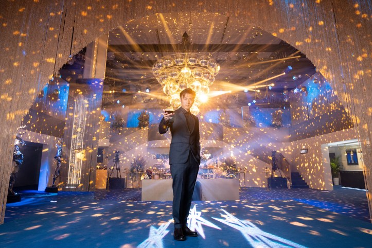 8634551Nicolas3_1571666119761-HR