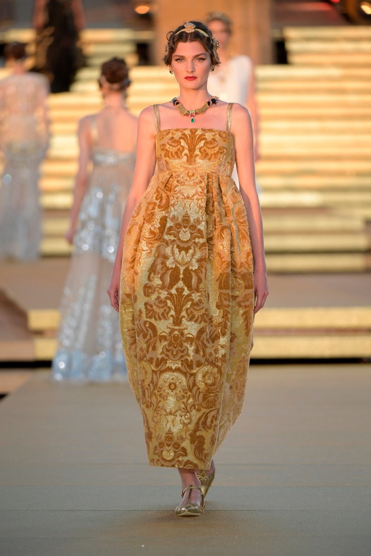 Dolce&amp;Gabbana_Alta Moda_Agrigento_2019_Runway (25)
