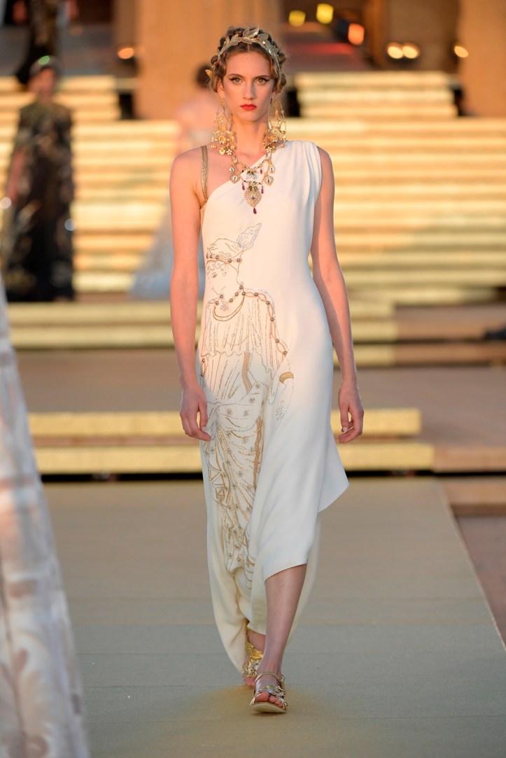 Dolce&amp;Gabbana_Alta Moda_Agrigento_2019_Runway (26)