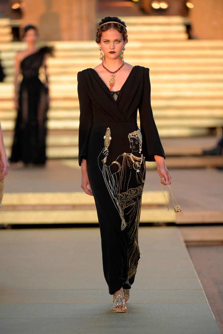 Dolce&amp;Gabbana_Alta Moda_Agrigento_2019_Runway (28)