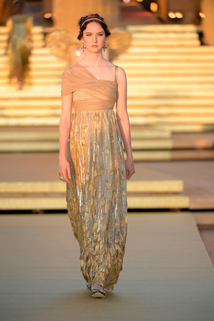 Dolce&amp;Gabbana_Alta Moda_Agrigento_2019_Runway (4)