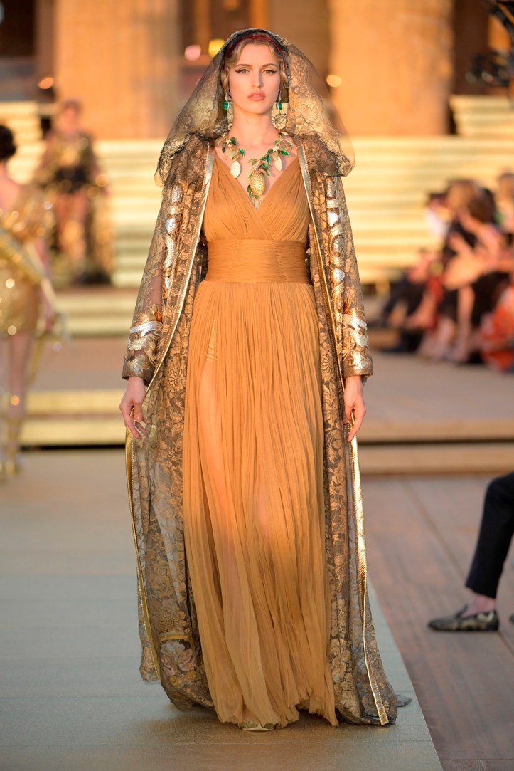 Dolce&amp;Gabbana_Alta Moda_Agrigento_2019_Runway (7)