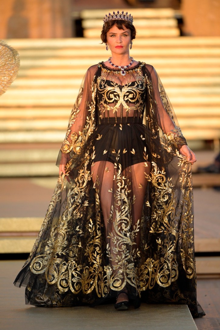 Dolce&amp;Gabbana_Alta Moda_Agrigento_2019_Runway (9)