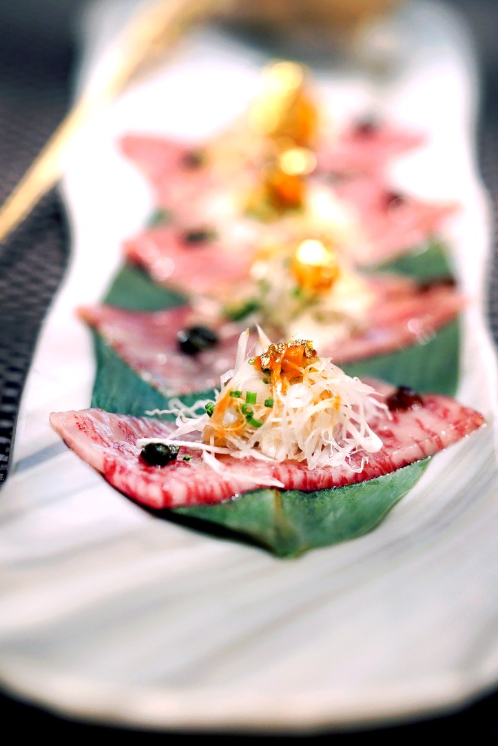 Fat Cow - Aki Matsuri - Shimofuri Wagyu Sashimi Nigimaki