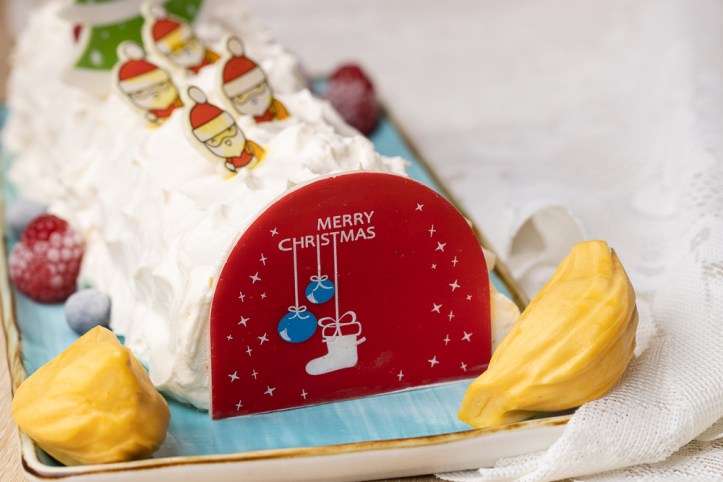 Holiday Inn Singapore Atrium_Cempedak Yule Log