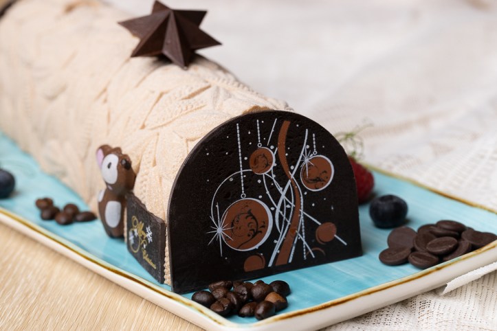 Holiday Inn Singapore Atrium_Gianduja Latte Yule Log