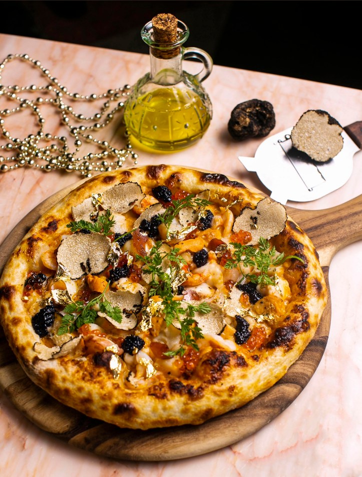 InterContinental Singapore Robertson Quay - Pizza Royale