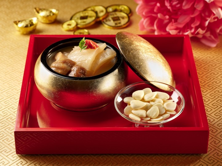 Double-Boiled Fish Maw with Cantharellus Mushroom in Almond Superior Stock