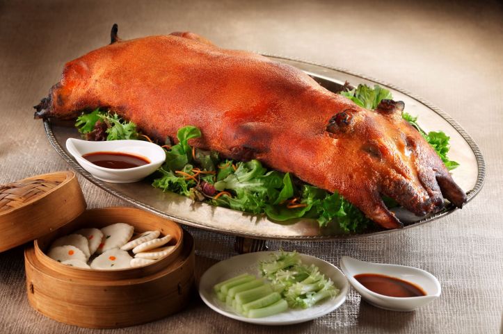 Roasted Suckling Pig (Whole)_Hua Ting Restaurant (1)