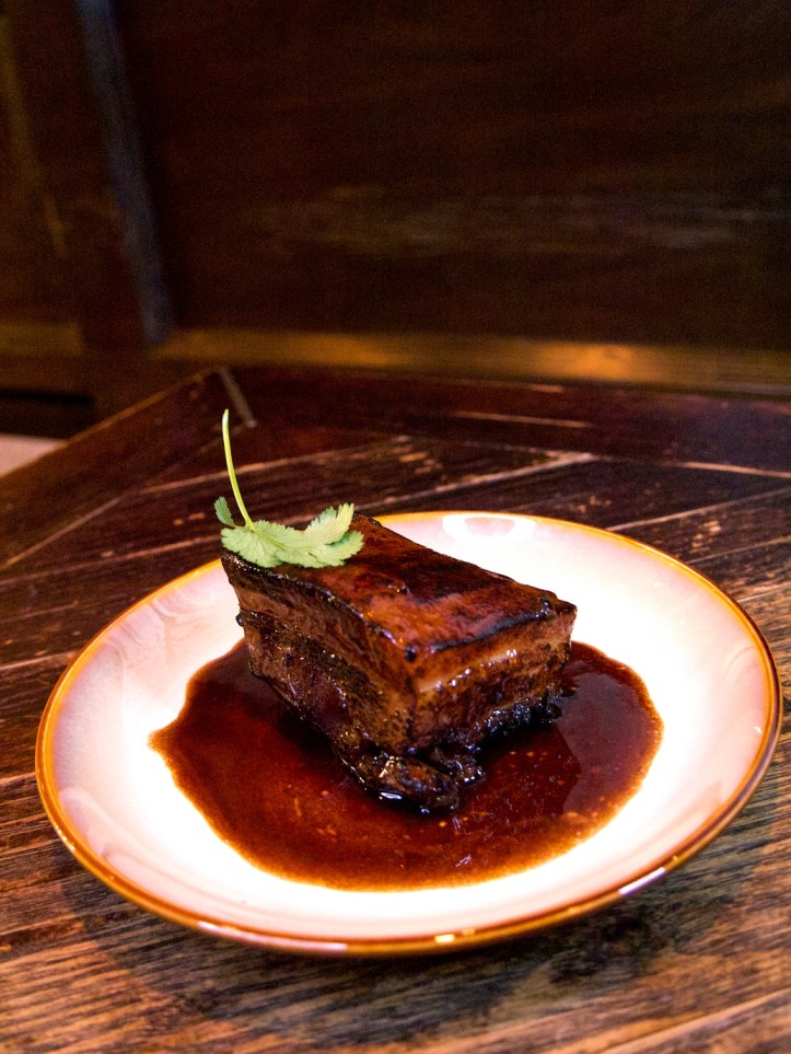 resize_Babi Hitam .jpg