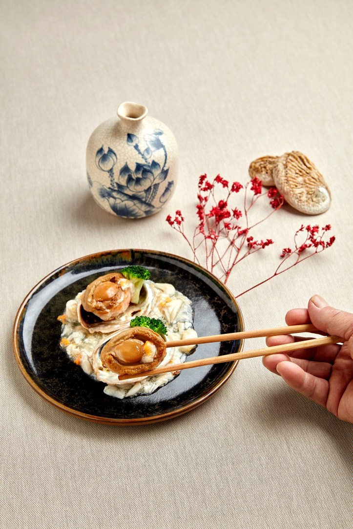 Szechuan Court - Abalone Stuffed with Prawn Mousse, Crab Roe, Egg White Broth