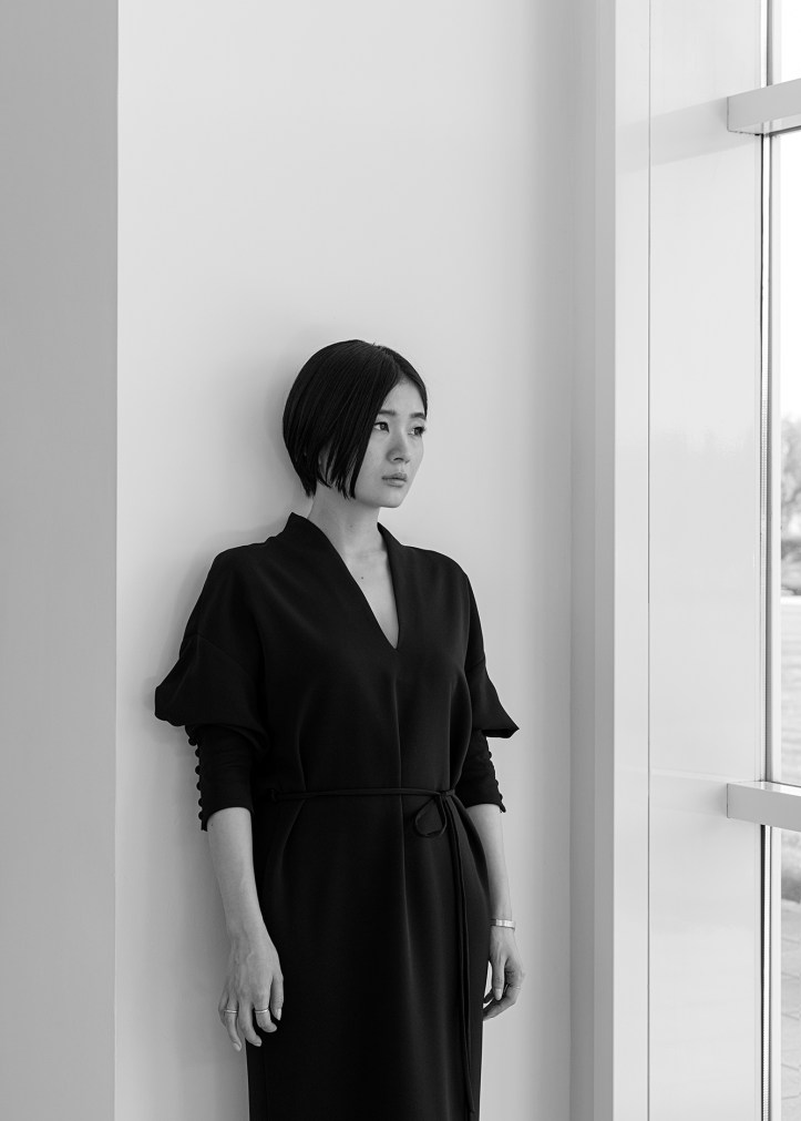 MAME KUROGOUCHI_PORTRAIT_B&W (2)